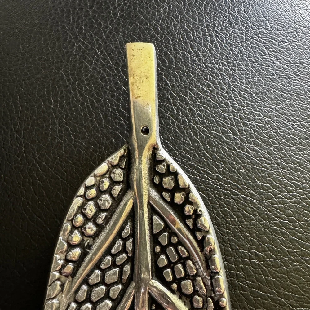 Silver Incense Holder | Pretty Leaf Shape - Picture 8 of 9